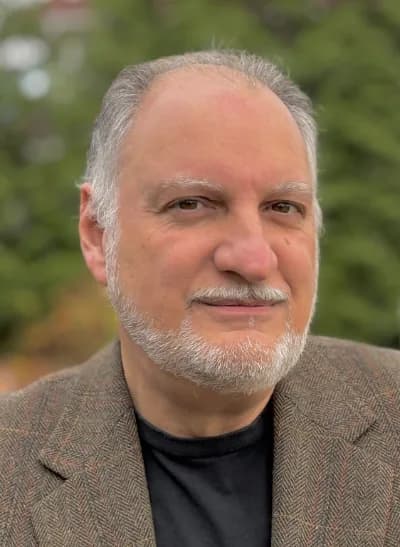 Portrait of Michael Albergo