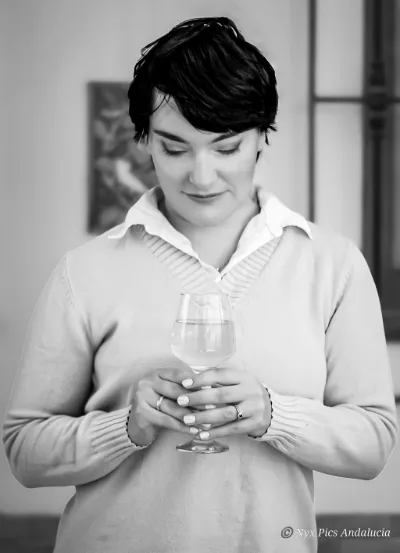 Portrait of Nicola Hollingsworth