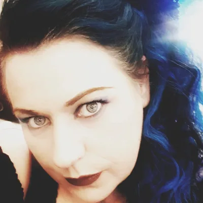 Portrait of Vivian Rage