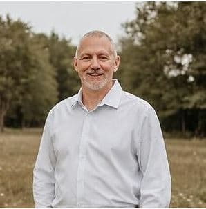 Portrait of Tim Stephens