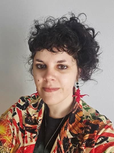 Portrait of Luna Freya
