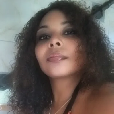 Portrait of Rasida Martin